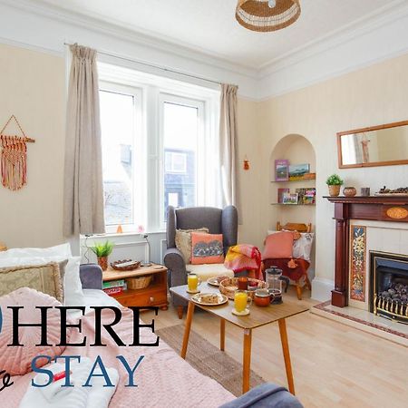 Bright 2Bed Apartment In Galashiels City Centre المظهر الخارجي الصورة