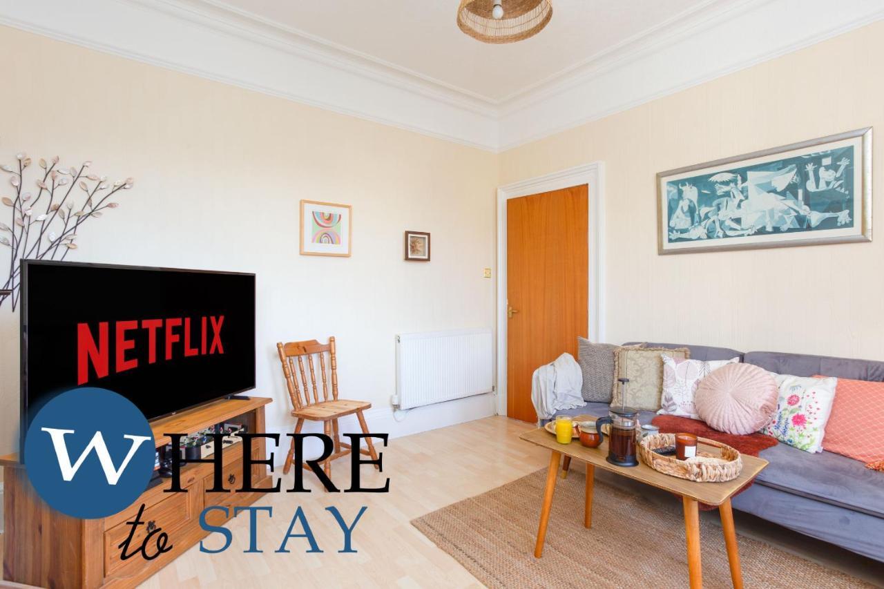 Bright 2Bed Apartment In Galashiels City Centre المظهر الخارجي الصورة